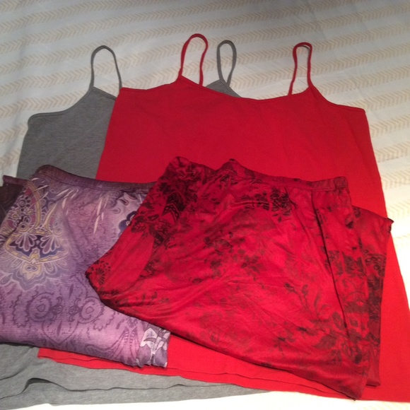 Pajama sets - Picture 1 of 4